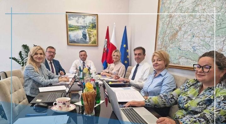 Decyzje Zarządu Powiatu Wołomińskiego: inwestycje, zmiany i pytania o priorytety