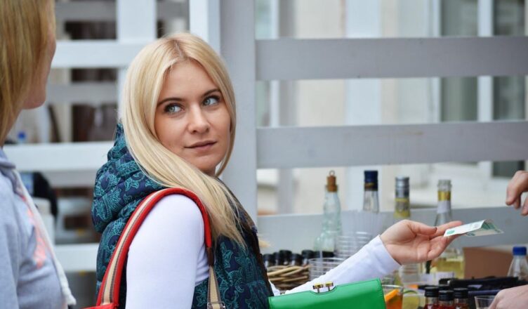 Płatności elektroniczne: rodzaje i charakterystyka