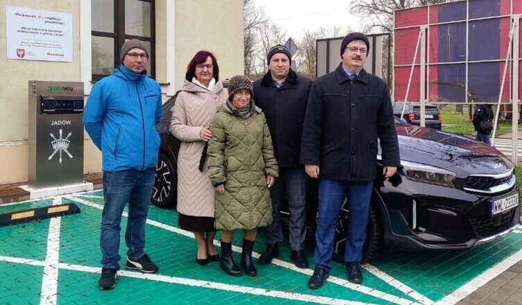 Gmina Jadów na rzecz czystszego powietrza: Projekt „Mazowsze bez Smogu”