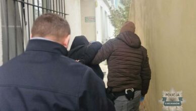 Poszukiwany sprawca zabójstwa zatrzymany przez policjantów