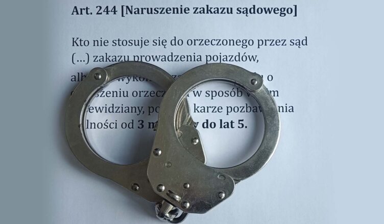 Odpowie za prowadzenie pojazdu z 9 sądowymi zakazami kierowania, w tym 4 dożywotnimi
