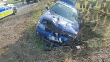 Dwa wypadki drogowe jednego dnia, dwie osoby ranne.