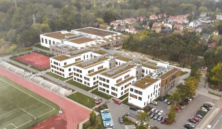 Marki - przetarg na projekt i rozbudowę "Czwórki"