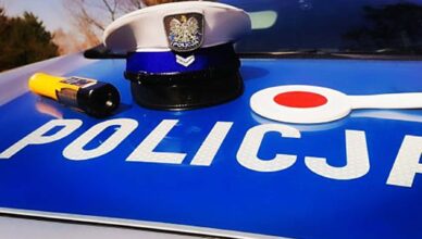 Uderzył w mercedesa i uciekł. 28-latek wpadł po pijackim rajdzie, w czasie którego złamał szereg przepisów