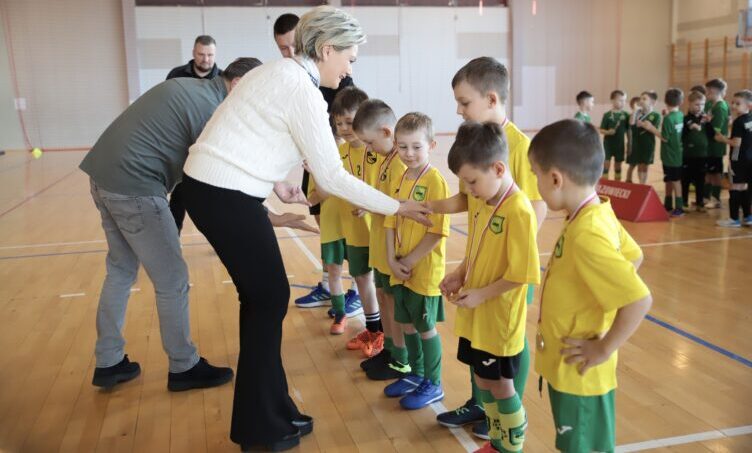 Tłuszcz - Piłkarska pasja najmłodszych – Turniej Rocznika 2018 pod patronatem Burmistrza
