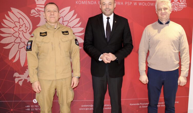 Spotkanie władz powiatu wołomińskiego z Państwową Strażą Pożarną
