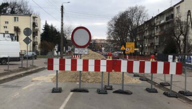 Kluczowe skrzyżowanie ze zmienioną organizacją ruch - wytyczono objazdy