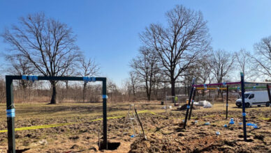 Zielonka - Powstaje plac zabaw przy ul. Ossowskiej