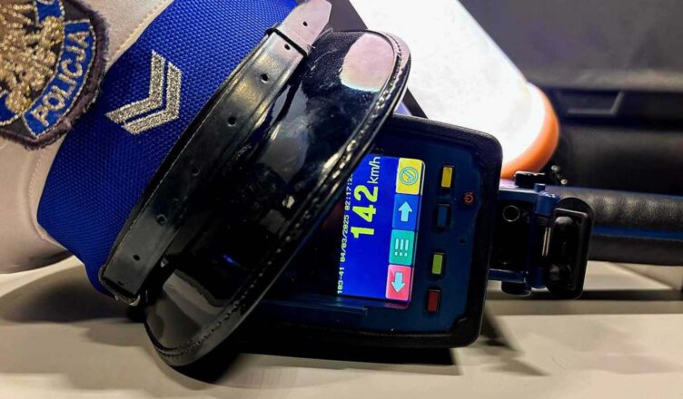 Zaspał do pracy i stracił swoje prawo jazdy