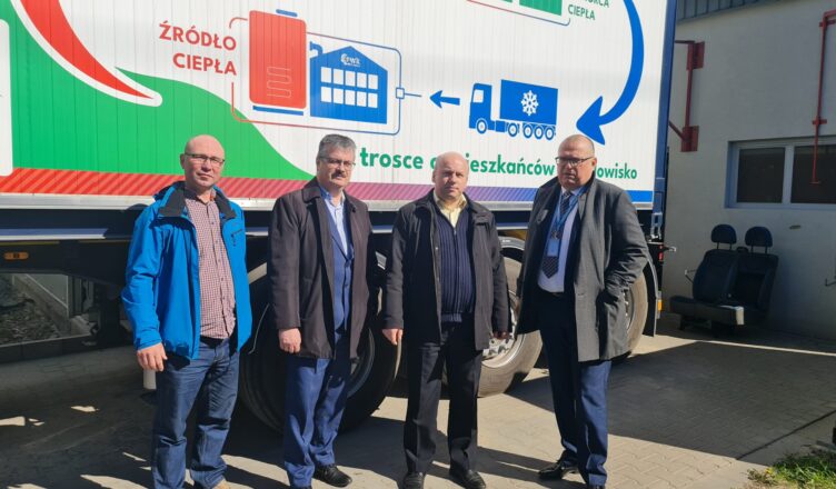 Innowacje z Ząbek inspirują sąsiadów. Wizyta studyjna z Jadowa w PWiK