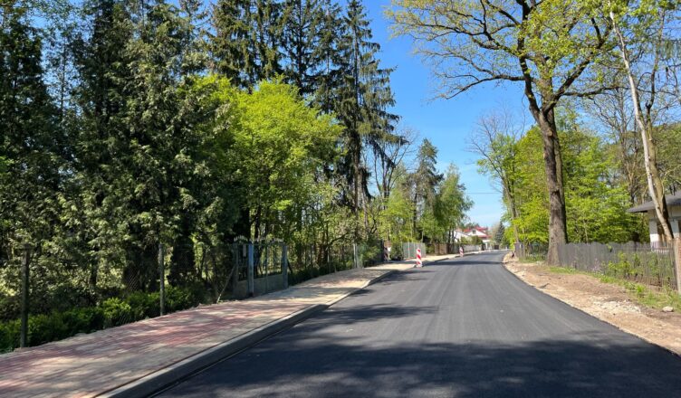 Trwają prace przy rozbudowie ul. Długiej w Jarzębiej Łące!