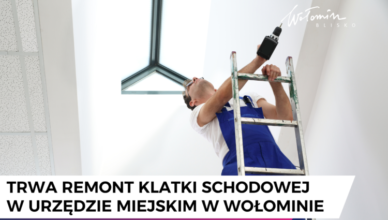 Wołomin - Trwa remont głównej klatki schodowej w Urzędzie Miejskim