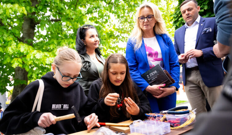 MAZOpiknik w Wołominie – dobre emocje na Placu 3 Maja