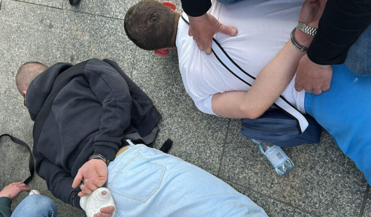 18-latkowie z Ukrainy podejrzani o oszustwo przy pomocy NFC