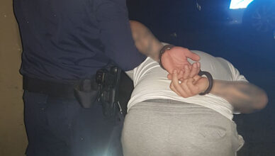 Włamali się do samochodu - dwóch Gruzinów tymczasowo aresztowanych