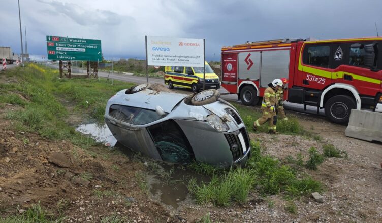 Dwa wypadki drogowe na S7 w Zakroczymiu