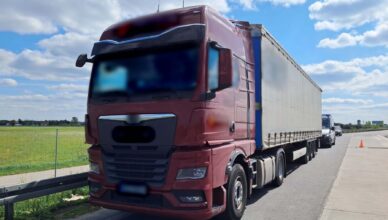 Na S8 kierowca z Łotwy - ponad trzydzieści naruszeń dotyczących czasu pracy