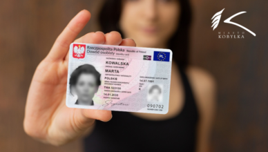 Kobyłka - Zbliżają się wakacje - pomyśl o dowodzie osobistym dla dziecka