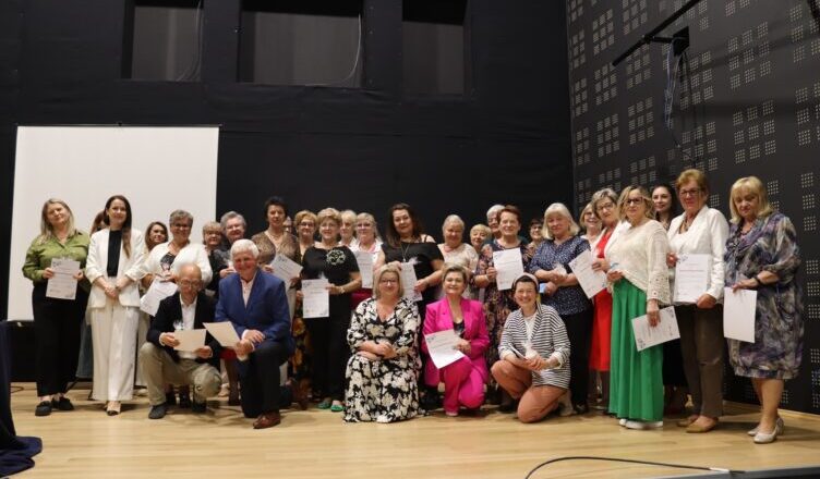 Uniwersytet Trzeciego Wieku w Tłuszczu zakończył rok akademicki