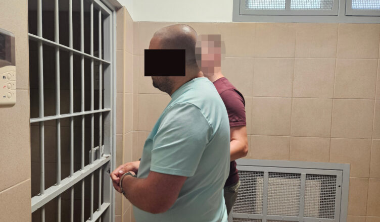 Napadł na 90-letnią kobietę