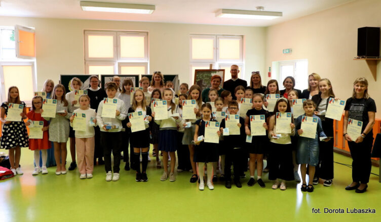 Ząbki - Jubileuszowy Festiwal Piosenki Religijnej