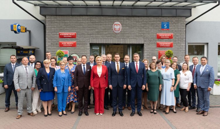 Zielonka - Burmistrz otrzymał wotum zaufania i absolutorium