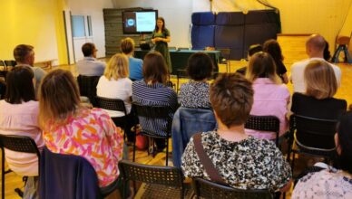 Kobyłka, Ekrany, algorytmy, dzieci