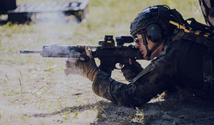 Sukces 5 Mazowieckiej Brygady Obrony Terytorialnej na zawodach GROTOWISKO-25