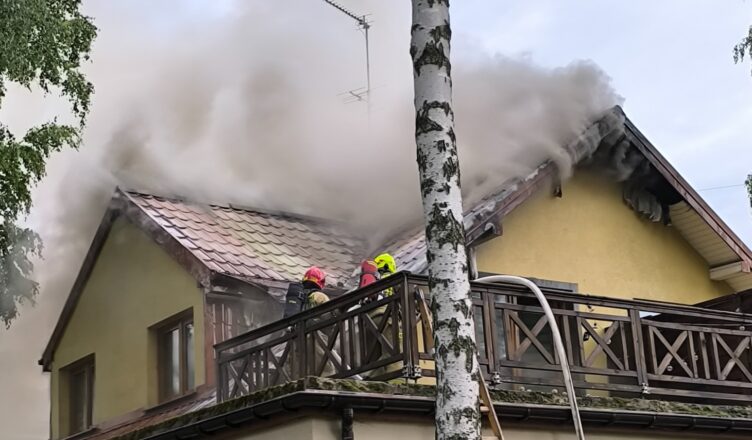 Pożar domu jednorodzinnego - pomóż powstać z popiołów
