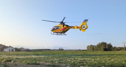 Nastolatki przewróciły się na elektrycznej hulajnodze. Na pomoc wezwano LPR