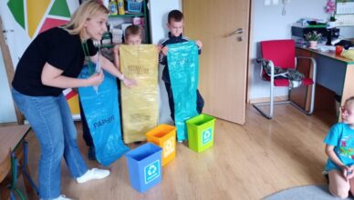 Ząbki - Warsztaty "EkoGłowa - Recyklingowa Moda"