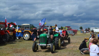 Klembów - Relacja z IX. Zlotu Starych Traktorów na Mazowszu