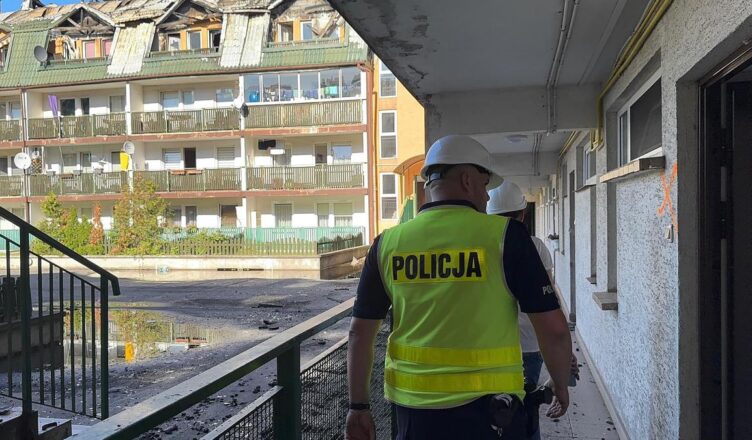 Aktualne informacje dotyczące pożaru przy ul. Powstańców 62