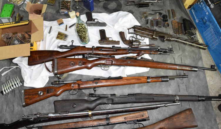 Zabezpieczony nielegalny arsenał broni i amunicji