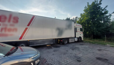 Zatrzymani obywatele Litwy za kradzież ciągnika siodłowego – odzyskano mienie warte 400 tys. euro