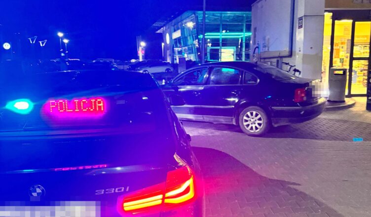 Pijany, z dożywotnim zakazem prowadzenia pojazdów i... poszukiwany