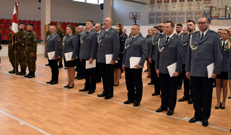 106 lat służby dla bezpieczeństwa – oficjalne uroczystości w Wołominie