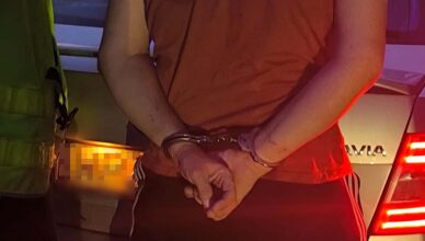 Pościg za nietrzeźwym kierowcą. Miał ponad 2 promile alkoholu.