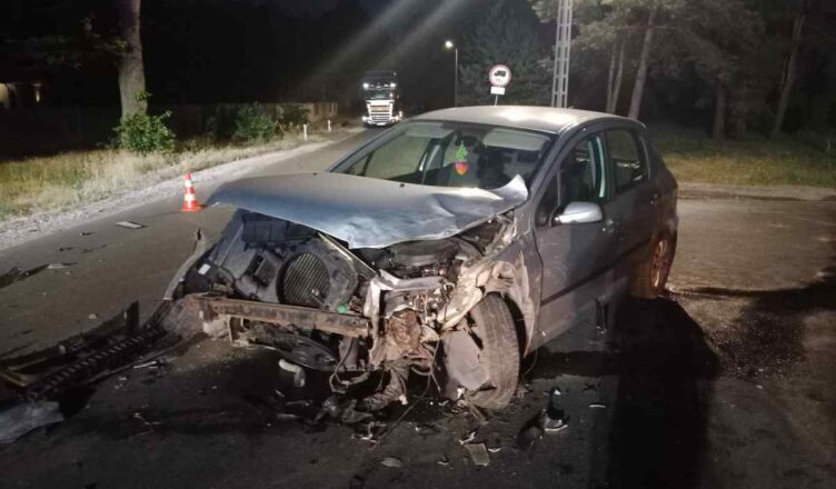 Pijany kierowca doprowadził do kolizji