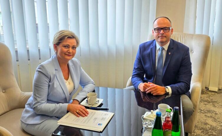 Nowe inwestycje drogowe w Tłuszczu.
