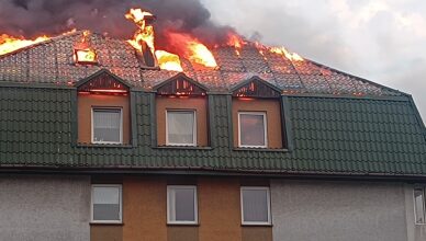 Pożar, który wstrząsnął Ząbkami. Biegli wskazali prawdopodobną przyczynę