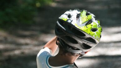 Obowiązek jazdy w kasku do 16 roku życia - rekomendacje po posiedzeniu KRBRD