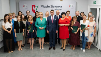 Zielonka - Awans zawodowy 14 nauczycieli