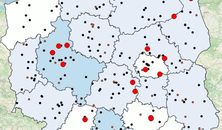 Policyjna mapa wypadków drogowych ze skutkiem śmiertelnym – Wakacje 2025