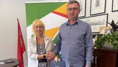 Ząbki - Umowa dotycząca przebudowy ul. Łąkowej została podpisana