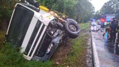 Dwa wypadki drogowe jednego dnia, dwie osoby ranne