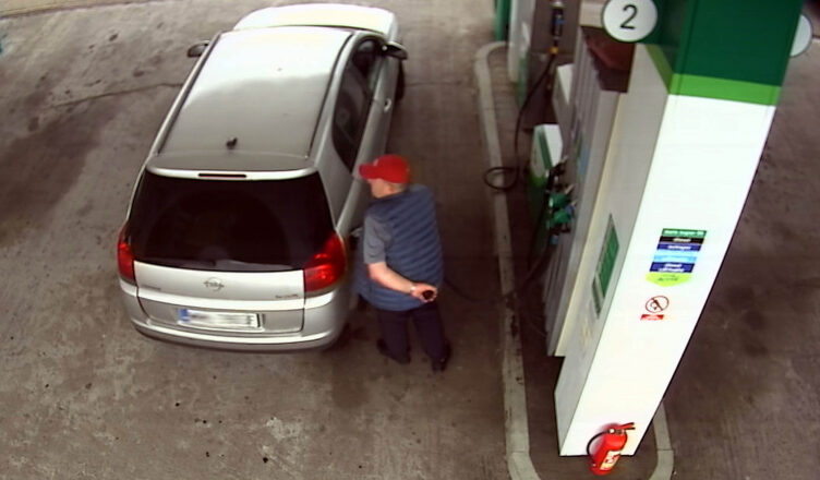 Ukradli paliwo, do opla zamontowali skradzione tablice rejestracyjne