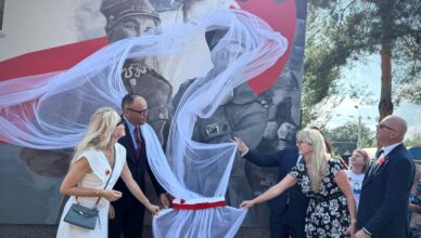 Hołd dla bohaterek Bitwy Warszawskiej 1920 