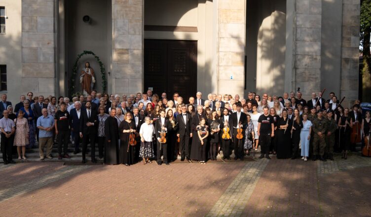 Warszawska Orkiestra Symfoniczna Sonata im.Bogumiła Łepeckiego w hołdzie ks. mjr. Ignacemu Skorupce