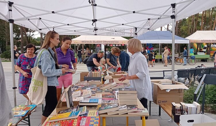 W ubiegłą sobotę, z okazji Dnia Otwartego MCER, Biblioteka zorganizowała wielką wymianę książek!
